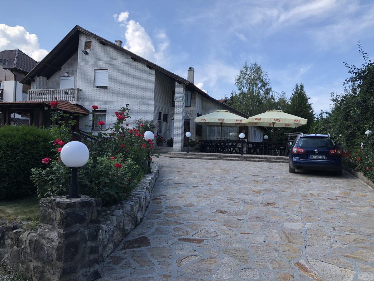 Apartmani Berghaus ズラティボール エクステリア 写真